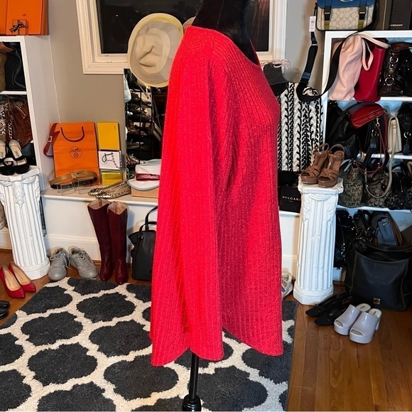 CALVIN KLEIN Ribbed Red Sparkle Top - Picture 4 of 8